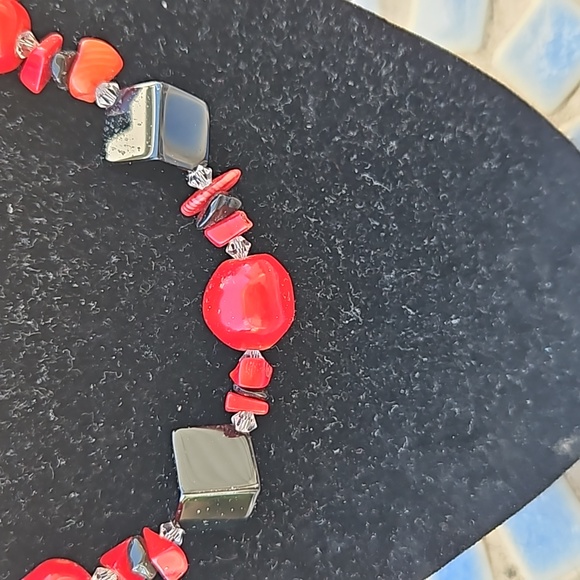 Bamboo Coral Black Glass Beaded Necklace - Picture 2 of 4